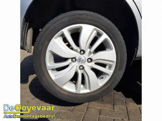 Suzuki Swift Swift (ZC/ZD), Hatchback 5-drs, 2017 1.2 Dual Jet 16V picture 8