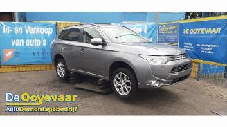 Uttjänta bilar auto Mitsubishi Outlander Outlander (GF/GG), SUV, 2012 / 2022 2.0 16V PHEV 4x4 2014/10