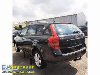 Kia Cee d Cee'd Sporty Wagon (EDF), Combi, 2007 / 2012 1.4 16V picture 4