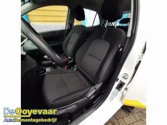 Kia Picanto Picanto (JA), Hatchback, 2017 1.0 DPi 12V picture 6