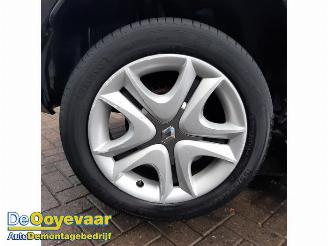 Renault Zoé Zoe (AG), Hatchback 5-drs, 2012 46kW picture 9