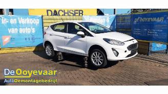 Coche siniestrado Ford Fiesta Fiesta 7, Hatchback, 2017 1.5 TDCi 85 2019/1