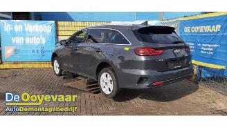 Uttjänta bilar auto Kia Cee d Ceed Sportswagon (CDF), Combi 5-drs, 2018 1.5 T-GDI 16V 2024/12
