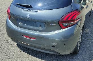 Peugeot 208 Peugeot 208 Style picture 8