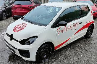 skadebil auto Volkswagen Up!  2016/11