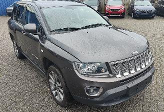 Jeep Compass Jeep Compass Limited 4x4 picture 3