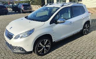 Auto incidentate Peugeot 2008 Peugeot 2008 Allure navi 86237 km lichte schade 2016/4