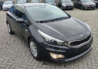 Kia Proceed Kia pro_cee\'d CVVT Edition 7 pro_cee\'d picture 5