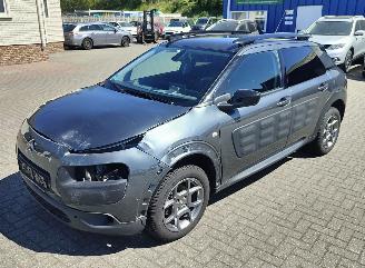 Vaurioauto  passenger cars Citroën C4 cactus Citroën C4 Cactus Shine 2017/6