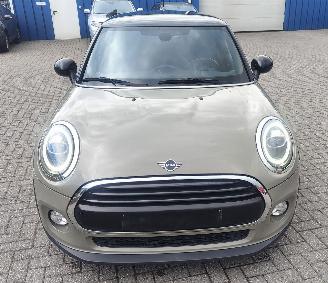 Mini Cooper MINI COOPER  1500 automaat nieuwstaat picture 8