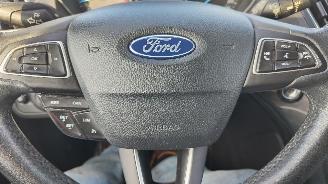 Ford C-Max FORD C-Max C-MAX Titanium picture 16