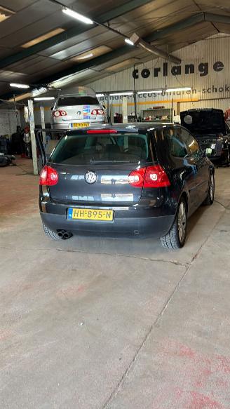 Volkswagen Golf GT picture 2