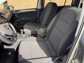 Volkswagen Touran 1.2 TSI 7 Persoons picture 17