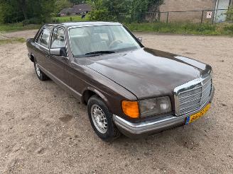Unfallwagen Mercedes S-klasse  1983/10
