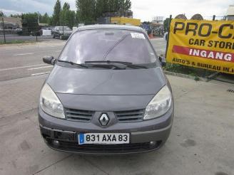 Renault Scenic  picture 1