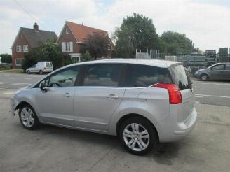 Peugeot 5008  picture 8