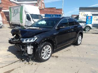 Damaged car Volkswagen T-Roc R-LINE 2022/7