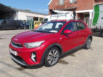 Damaged car Kia Stonic  2021/7