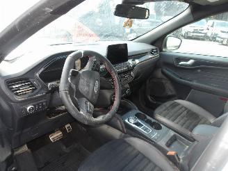 Ford Kuga ST LINE picture 3