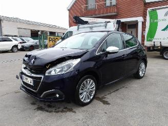 Auto incidentate Peugeot 208  2017/2