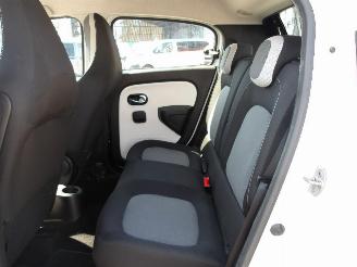 Renault Twingo  picture 21