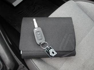 Renault Clio  picture 29