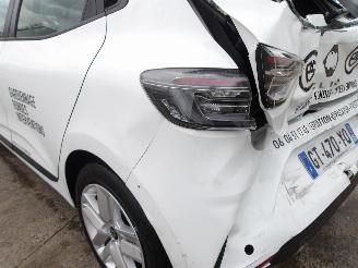 Renault Clio  picture 14