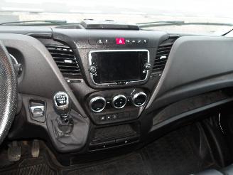 Iveco Daily 35 S16 picture 17