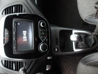 Renault Captur  picture 18