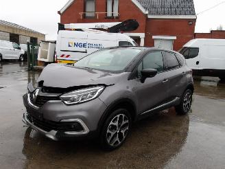 Auto incidentate Renault Captur  2017/5