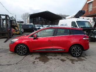 Renault Clio  picture 9