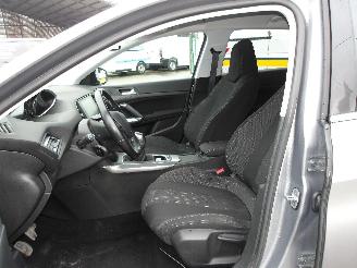 Peugeot 308  picture 14