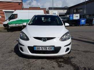 Mazda 2  picture 3