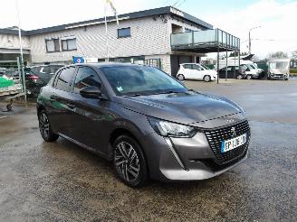 Peugeot 208 1.2 PURE TEC picture 3