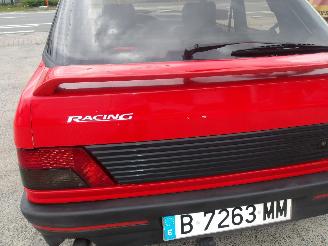 Peugeot 309 GTI picture 11