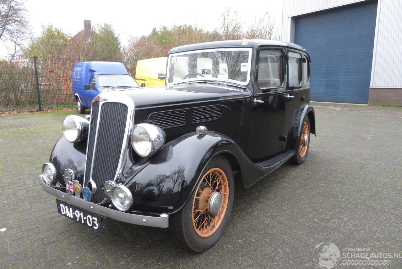 Standard Light Twelve oldtimer met NL kenteken unieke auto