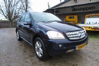 Mercedes Ml-klasse 320 CDI VAN / GRIJS KENTEKEN UITVOERING picture 15