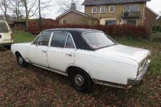 Opel Commodore 2.5 S AUTOMATIC picture 22