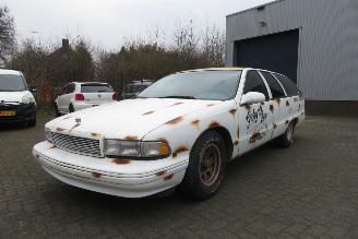 damaged passenger cars Chevrolet Caprice WAGON 5.7 V8 MET LPG SPECIAL PAINT !!! 1995/9