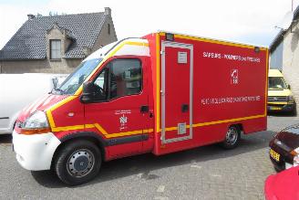 Renault Master 2.5 DCI EX AMBULANCE / ZIEKENWAGEN UIT FRANKRIJK, AIRCO picture 3