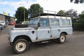 Land Rover 88/109 SAFARI 109 CARAWAGON UITVOERING (ZEER UNIEK) picture 2