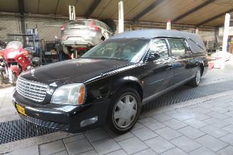 Cadillac De Ville BEGRAFENISAUTO / LIJKWAGEN V8 BENZINE picture 1