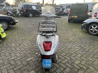 Piaggio  VESPA PRIMAVERA SNORSCOOTER picture 4