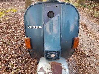 Vespa  125 cc klassieke motorfiets voor restauratie picture 67