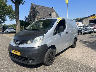 krockskadad bil bedrijf Nissan Nv200 1.5 DCI GESLOTEN BESTEL, MARGE AUTO 2010/5