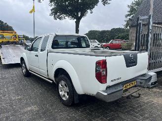 Nissan Navara 2.5 DCI KING CAB 4WD DPF 4X4 picture 3