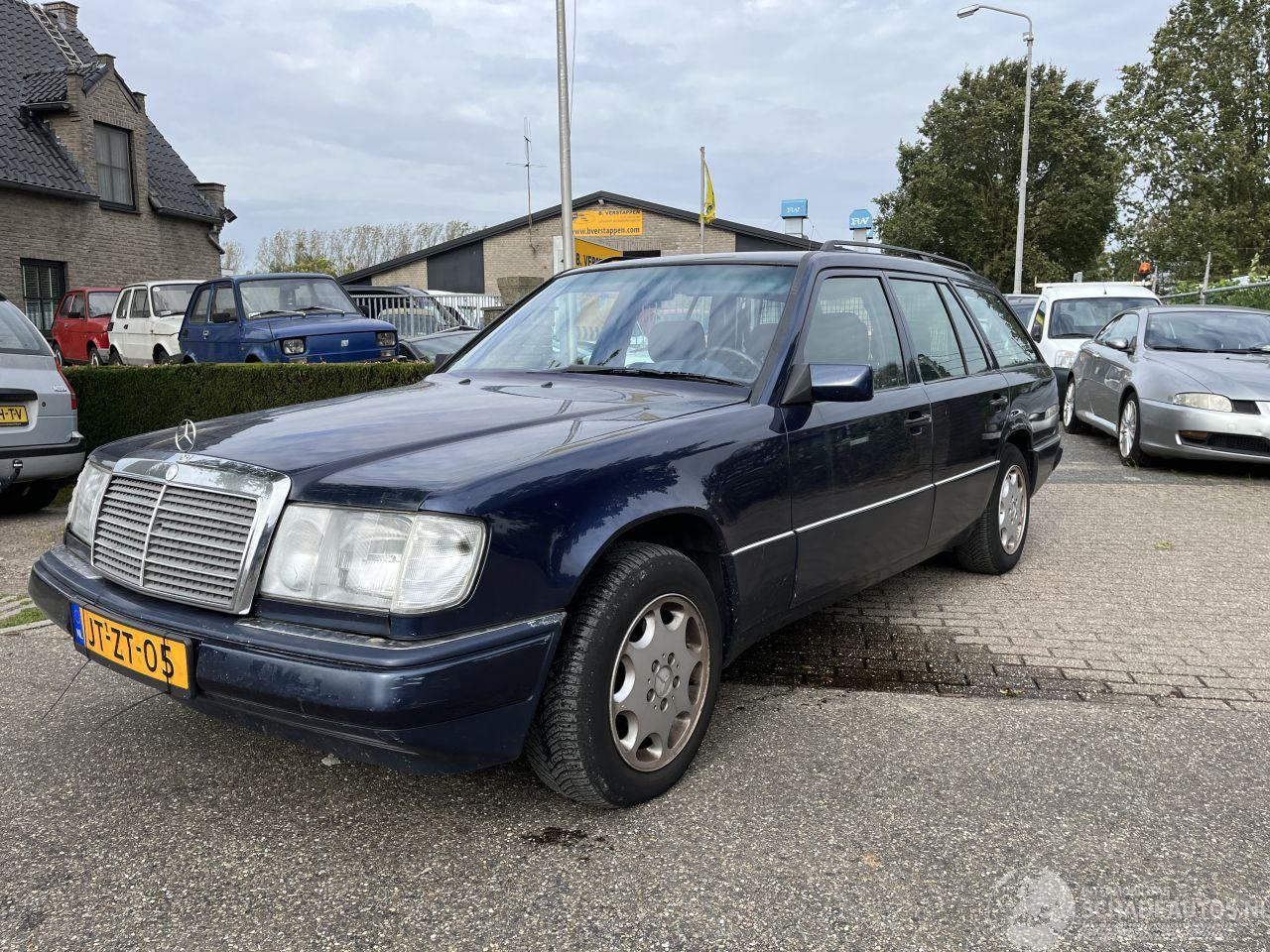 Mercedes 200-280 E280 ELEGANCE 7 PERSOONS UITVOERING, AIRCO, PRIJS IS INCL. BTW !!!