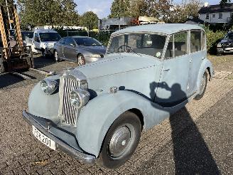 Triumph Renown 2 LITRE SALOON picture 27