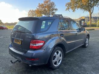 Mercedes ML 350 CDI 4MATIC GEEL KENTEKEN picture 22