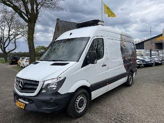 krockskadad bil bedrijf Mercedes Sprinter 316 CDI FRIGO / KOELWAGEN / KULLER 2017/1